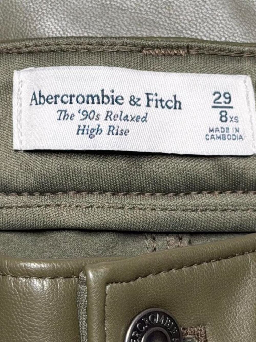 Abercrombie & Fitch 90s relaxed high rise pleather cargo pants in green size 29 - Picture 4 of 4